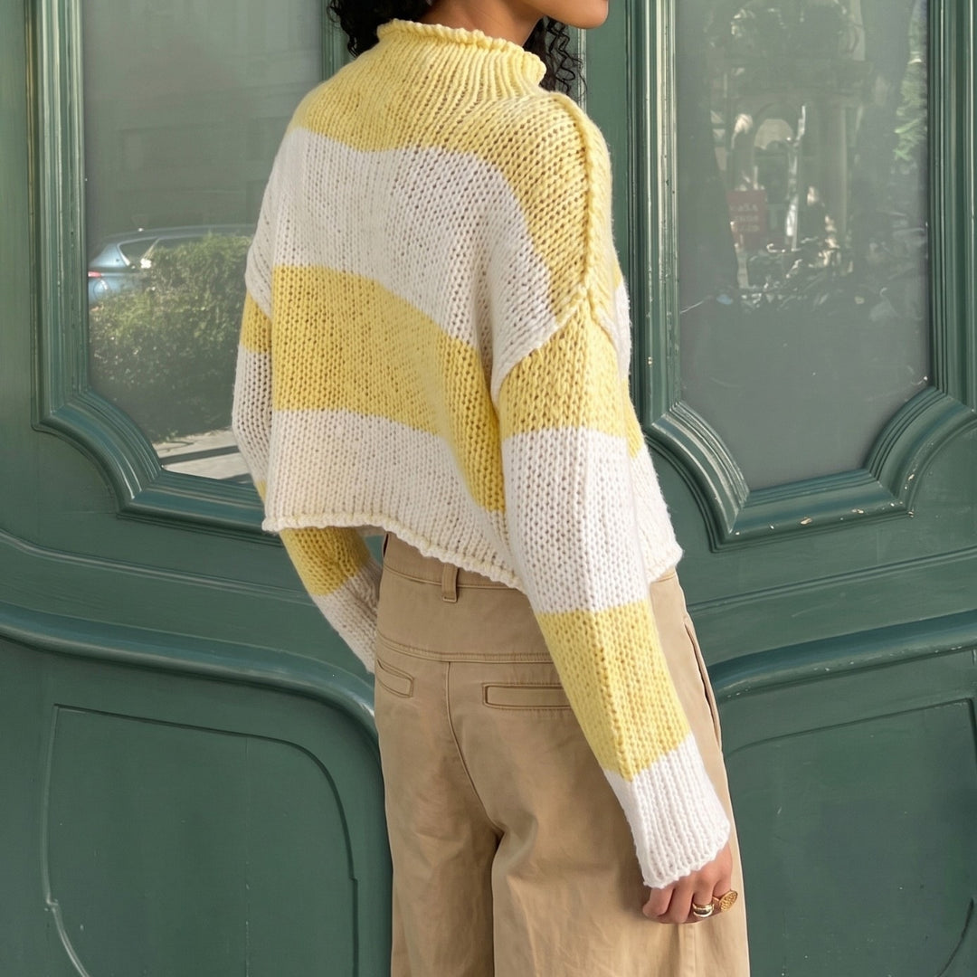 Damen Grobgestrickter Cropped-Pullover mit Stehkragen und überschnittenen Ärmeln Shop Nory