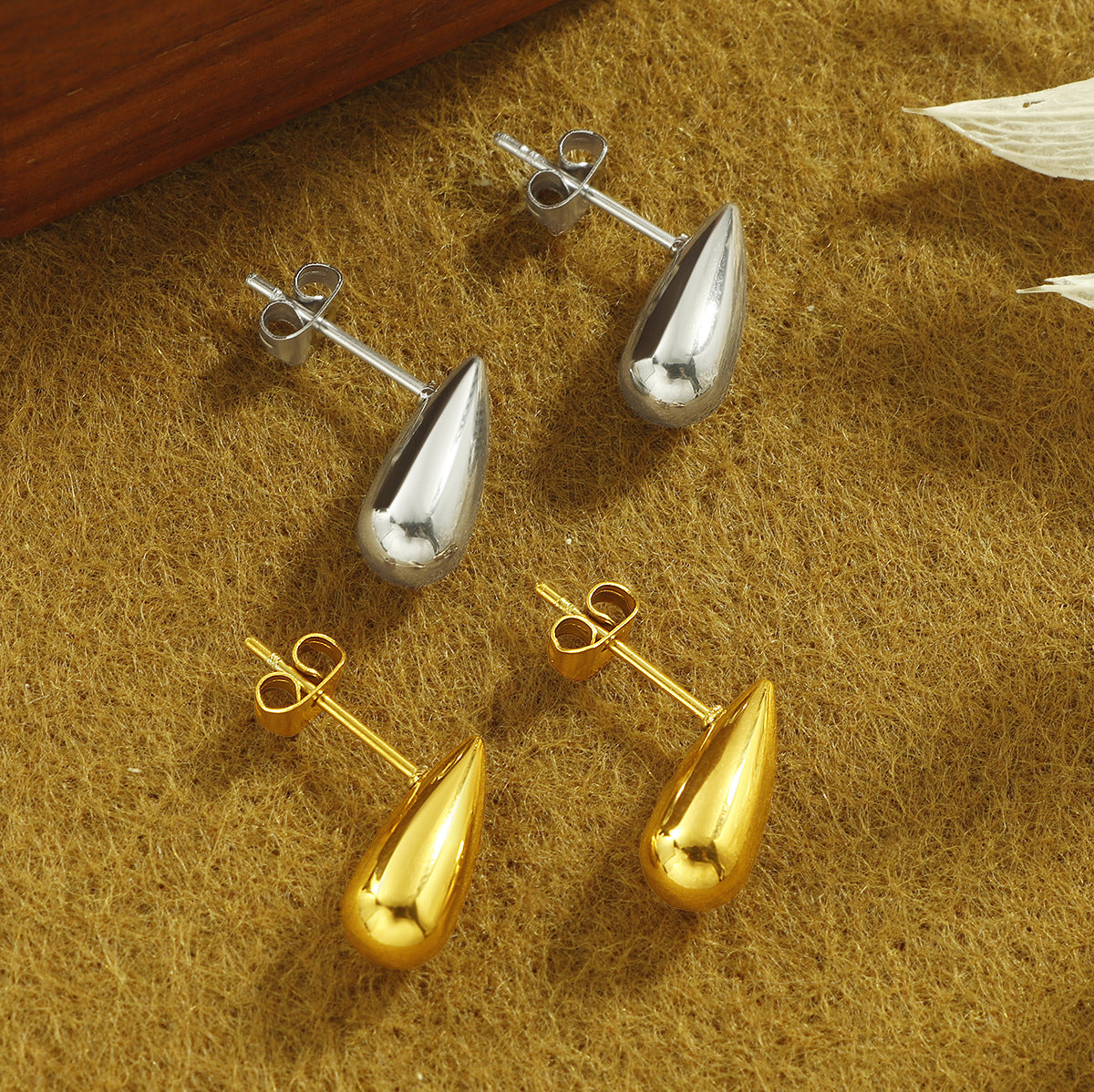 Damen elegante Ohrstecker mit raffiniertem Tropfen-Design Shop Nory