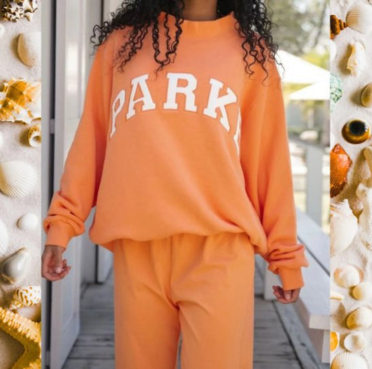 Damen Gemütliches Freizeit-Set mit Oversize kurz geschnittenem Sweatshirt und elastischen Baumwoll-Shorts Shop Nory