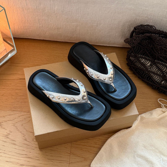 Damen modische Zehentrenner-Sandalen mit luxuriösem Nieten-Detail