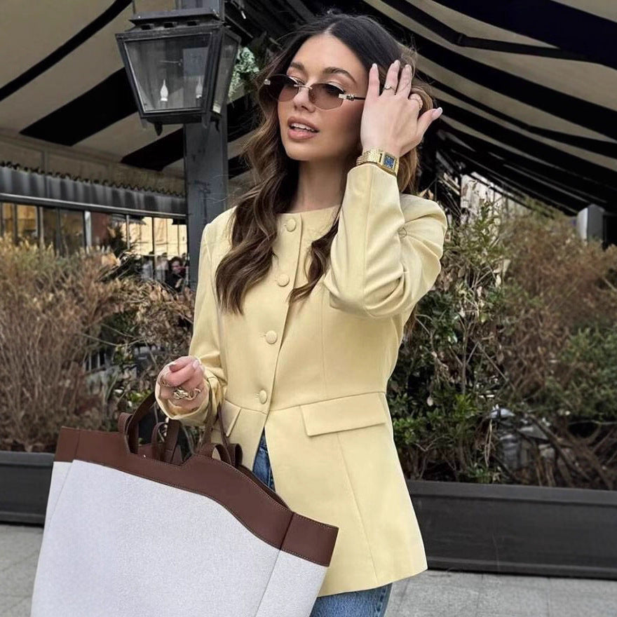 Damen Strukturierte Blazerjacke mit eleganter Knopfleiste und aufgesetzten Taschen Shopnory