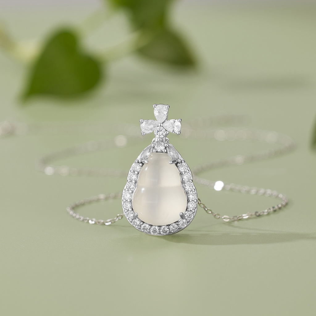 Damen Anhänger-Halskette mit luxuriösem, tropfenförmigem Mondstein und funkelnden Zirkonia Shop Nory
