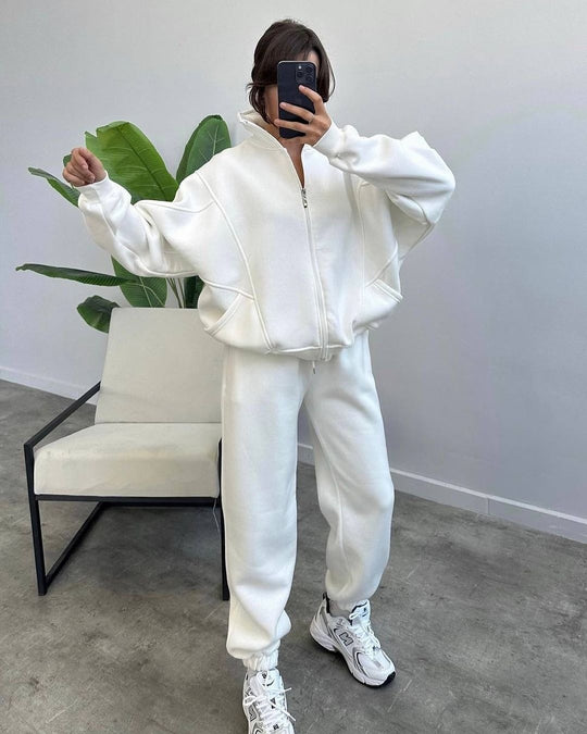 Damen Oversize Fleece-Set mit Reißverschlussjacke und weiten Jogginghosen Shop Nory