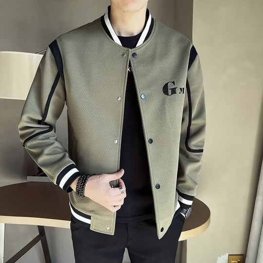 Herren Leichte Varsity-Bomberjacke mit Strukturgewebe, Rippbündchen und Druckknopffront Shop Nory