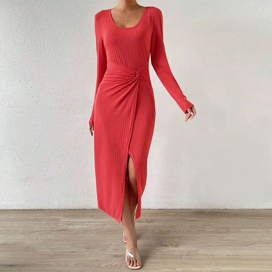 Damen gerafftes Maxikleid mit Knotendetail, figurbetonter Rippenstruktur und hohem Seitenschlitz Shop Nory