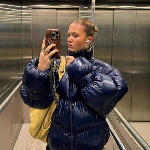 Damen Glänzende Oversize-Steppjacke mit Kapuze und hohem Stehkragen Shop Nory
