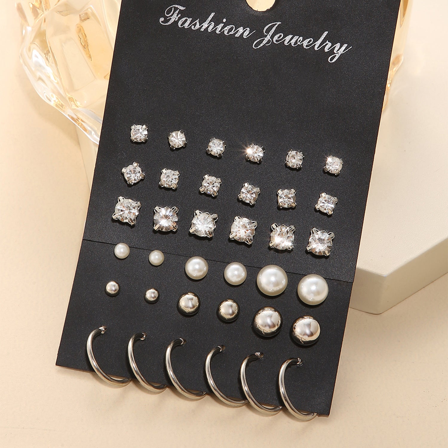Damen Ohrringe Set aus funkelnden Kristallen und eleganten Perlen Shop Nory