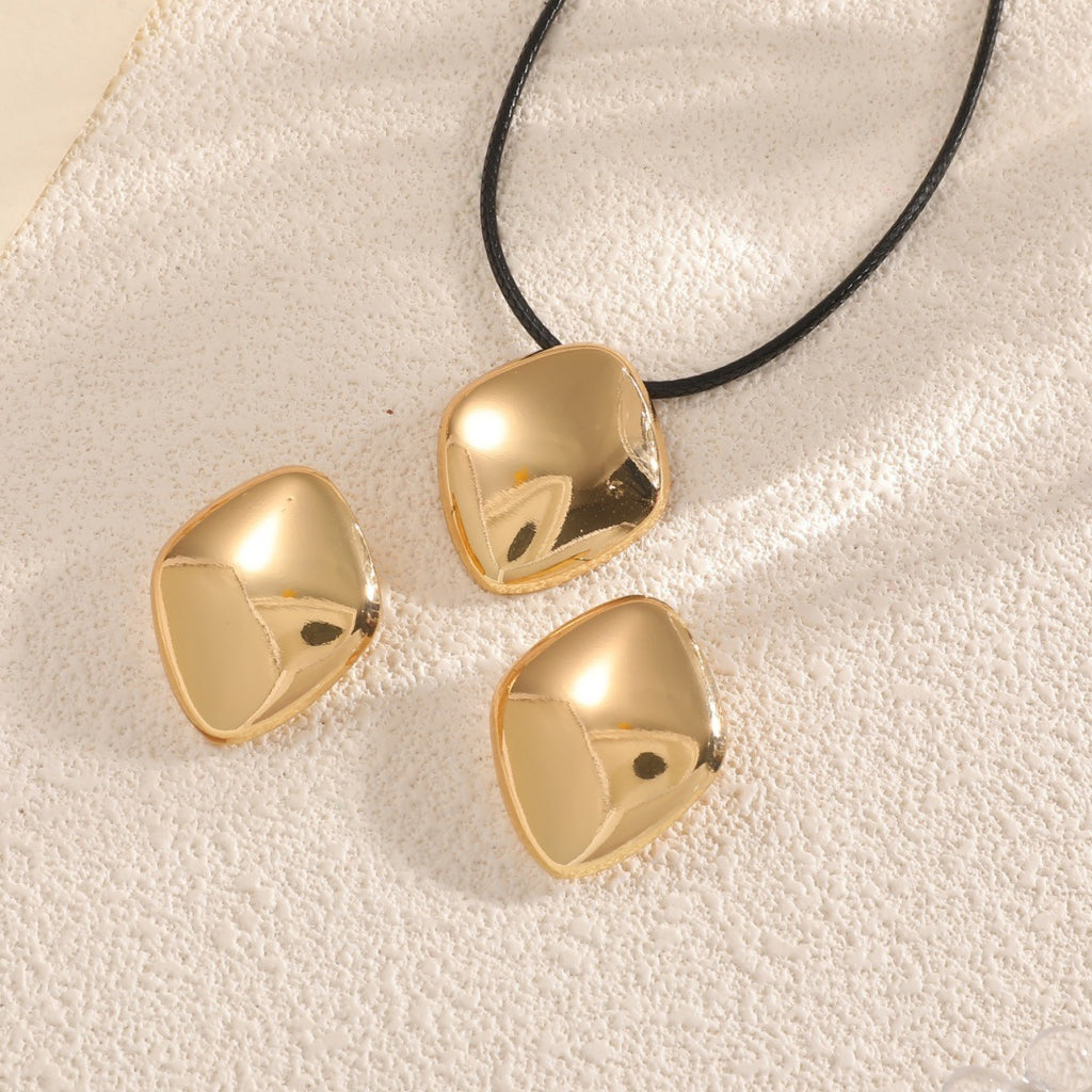 Damen Halskette mit modernen, geometrischen Anhängern Shop Nory