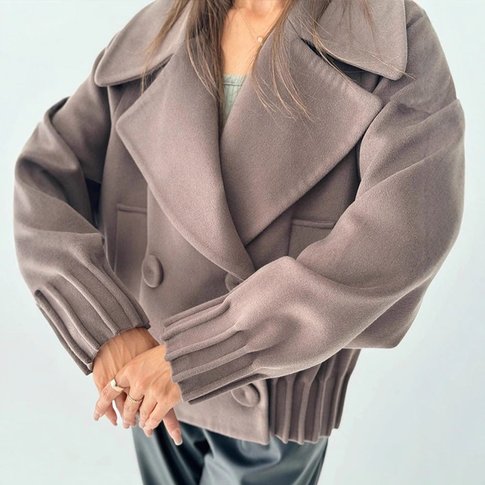 Damen Kurzer Boxy-Wollmantel mit übergroßem Schalkragen, doppelter Knopfleiste und geripptem Bund Shop Nory