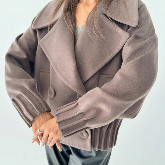Damen Kurzer Boxy-Wollmantel mit übergroßem Schalkragen, doppelter Knopfleiste und geripptem Bund Shop Nory