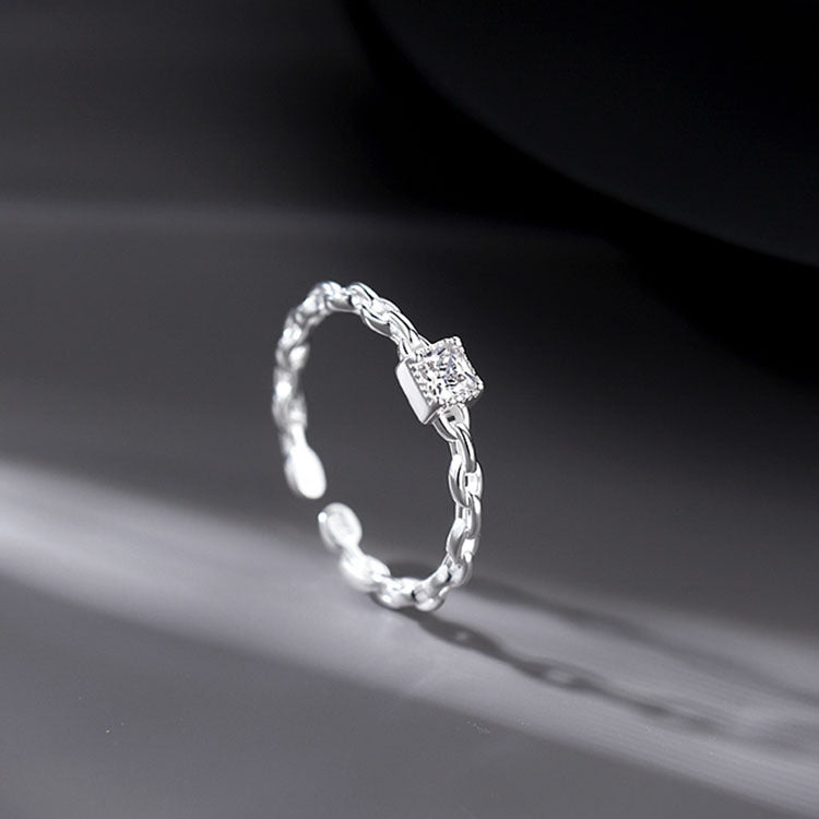 Damen filigraner Ring mit funkelndem Zirkonia Shop Nory