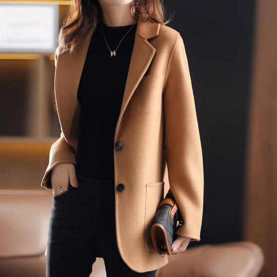 Damen eleganter Wollblazer mit klassischen Revers und strukturiertem Schnitt