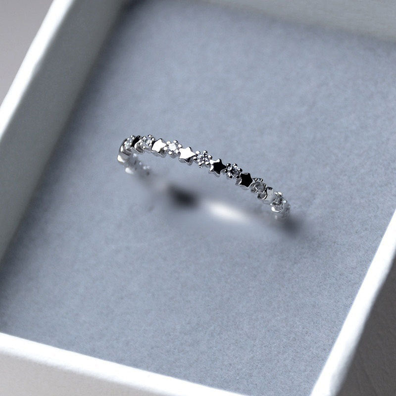 Damen funktionsreicher Zirkonia-Ring mit stilvollem Design Shop Nory