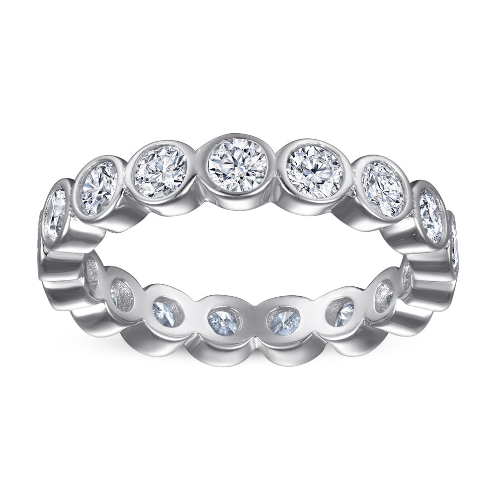 Damen Schmuckset mit Herzohrringen, funkelndem Ring und eleganter Halskette Shop Nory