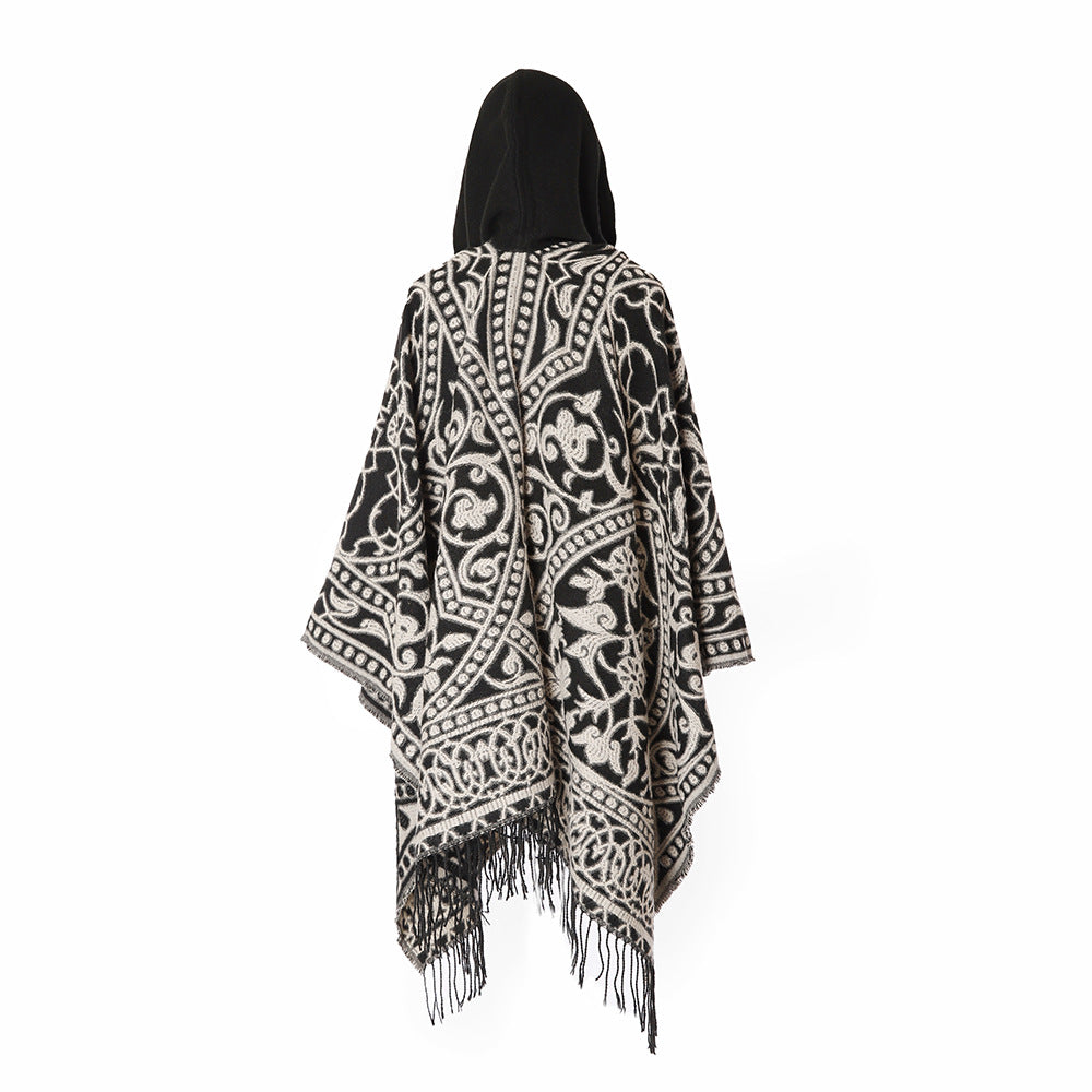 Damen Kapuzen-Ruana aus Wollmix mit Ornament-Jacquard und Fransen Shop Nory