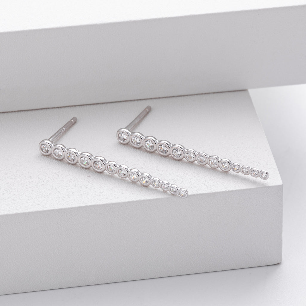 Damen Ohrhänger mit funkelnden Zirkonsteinen aus hochwertigem 925 Sterling Silber Shop Nory