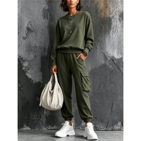 Damen Lounge-Set mit Rundhals-Sweatshirt und Cargo-Jogger aus French-Terry Shop Nory
