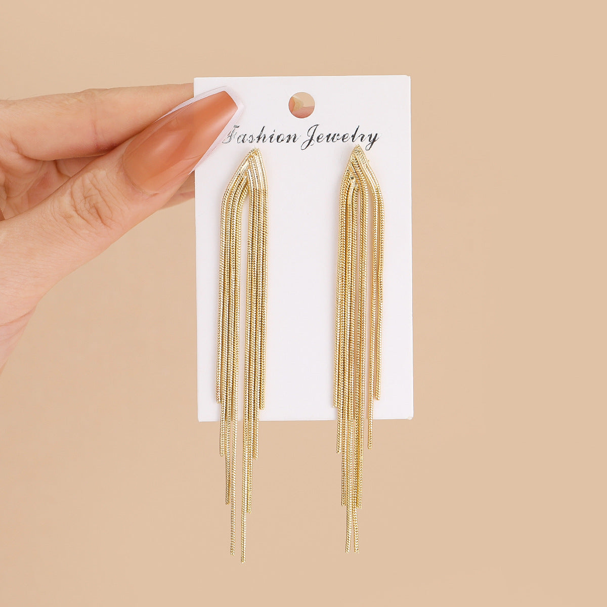 Damen Statement-Ohrringe mit fransigen Akzenten Shop Nory