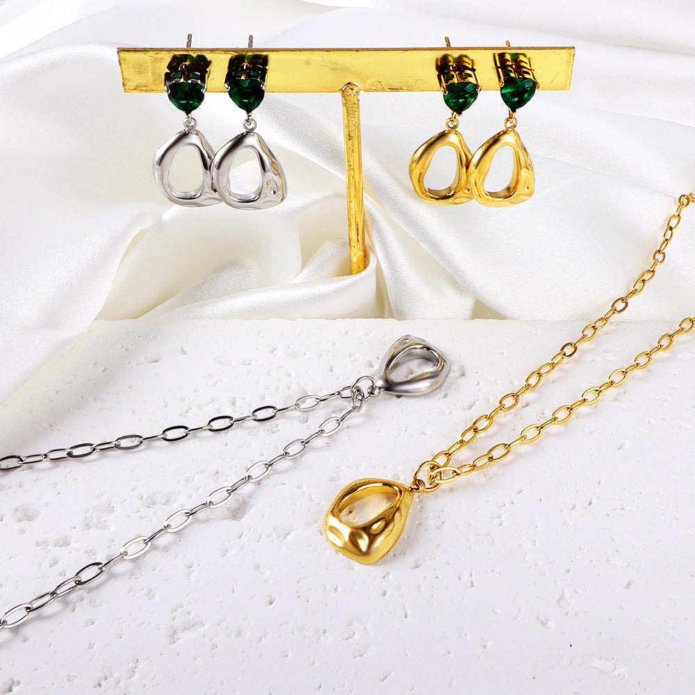 Damen Schmuckset mit goldplattiertem und elegantem Design Shop Nory