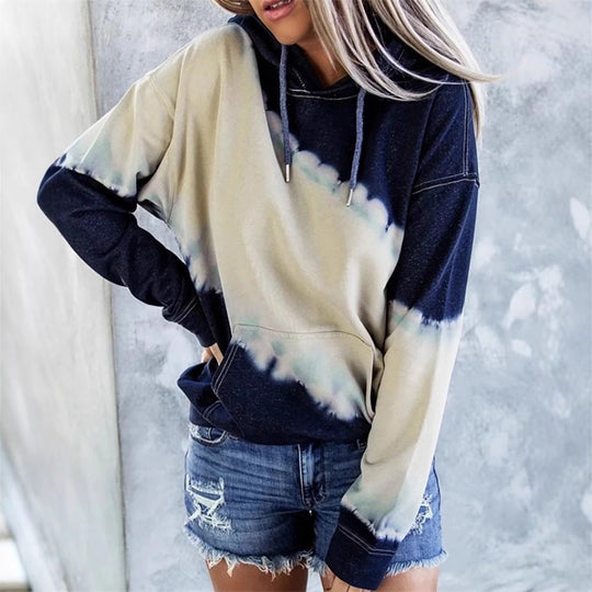 Damen lockerer Hoodie mit tieferem Kragen und einzigartigem Batikdesign