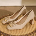 Damen Elegante und komfortable Pumps mit modischer Schnallenverzierung