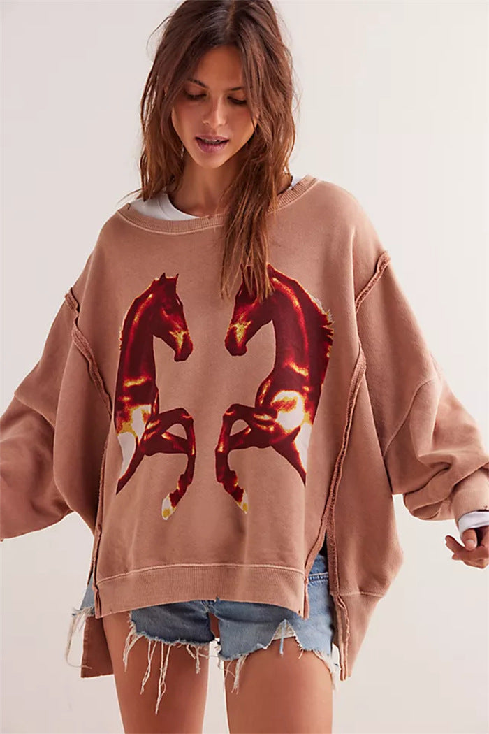 Damen oversized Sweatshirt mit Rüben-Print, ausgefransten Nahtakzenten und Daumenlochärmeln Shop Nory