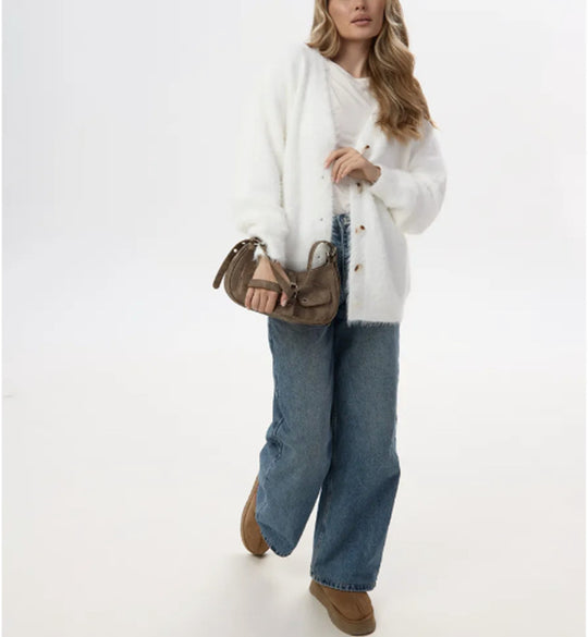 Damen Flauschiger Mohair‑Optik Knopfcardigan mit überschnittener Schulter und Perlmuttknöpfen Shop Nory