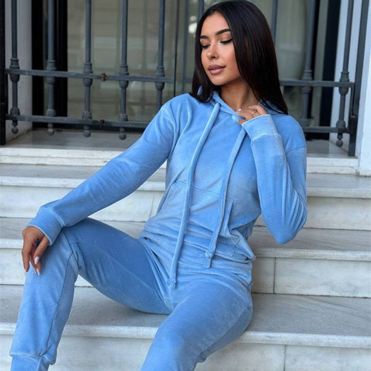 Damen weiches Velours-Lounge-Set mit Kapuzenpullover und tapered Jogginghose Shop Nory