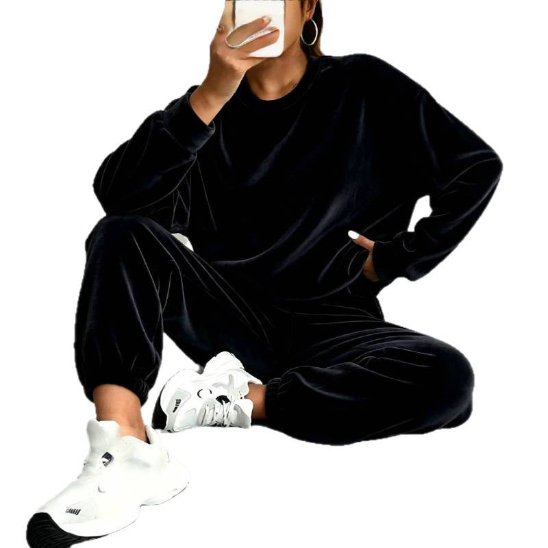 Damen Kuscheliges Velours-Lounge-Set mit Oversize-Sweatshirt und Joggerhose Shop Nory