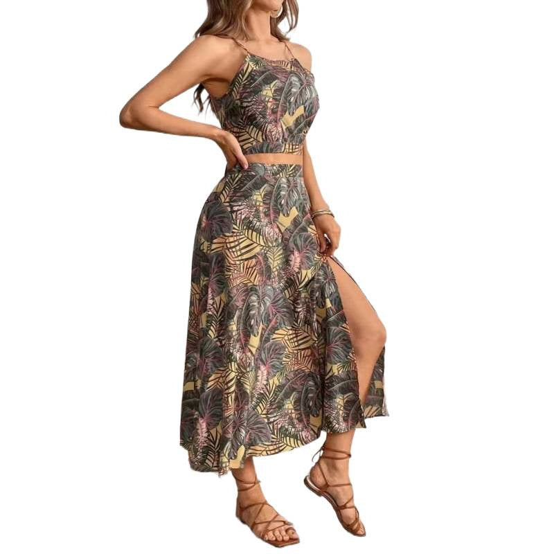Damen Maxikleid mit floralem Twist und seitlichem Schlitz
