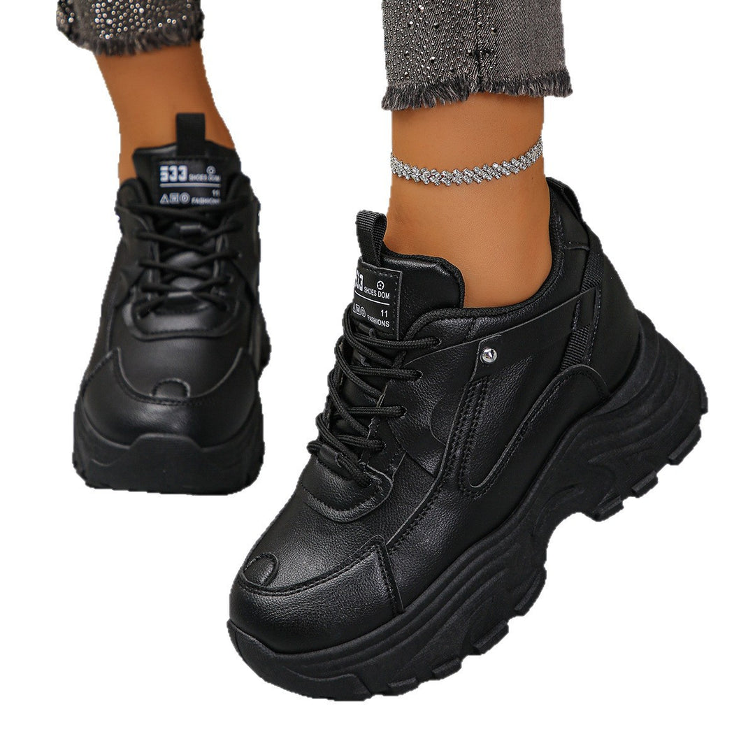 Damen Plattform-Chunky-Sneaker mit skulpturierter Profilsohle und gepolstertem Schaft Shop Nory