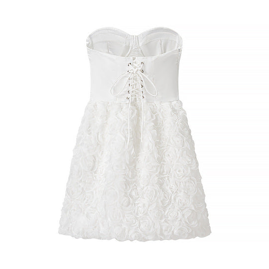 Damen Cocktailkleid mit Rüschen und tailliertem Schnitt