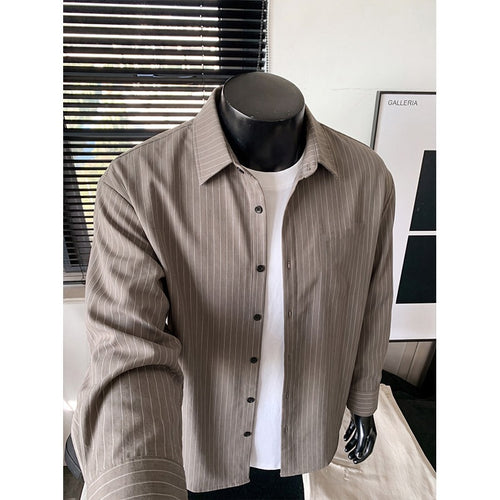Herren Weites Nadelstreifen-Hemd mit Kentkragen, Overshirt-Schnitt und durchgehender Knopfleiste Shop Nory