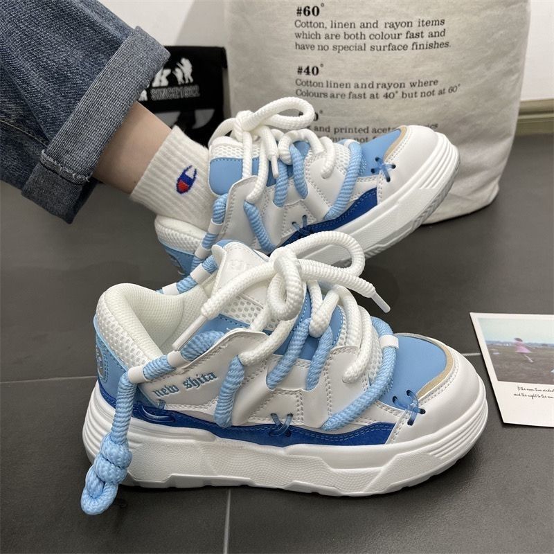 Damen Sportliche Chunky-Sneaker mit innovativem Schnürsystem und rutschfester Sohle