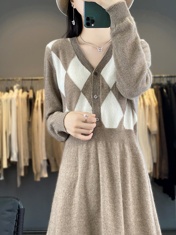 Damen Strick-Set mit V-Cardigan Rautenmuster und tailliertem Midirock Shop Nory