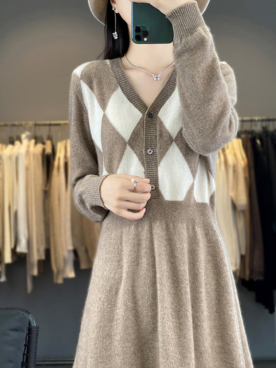 Damen Strick-Set mit V-Cardigan Rautenmuster und tailliertem Midirock Shop Nory