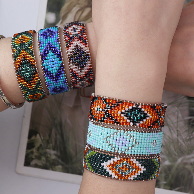 Handgewebtes Böhmisches Armband | Shop Nory