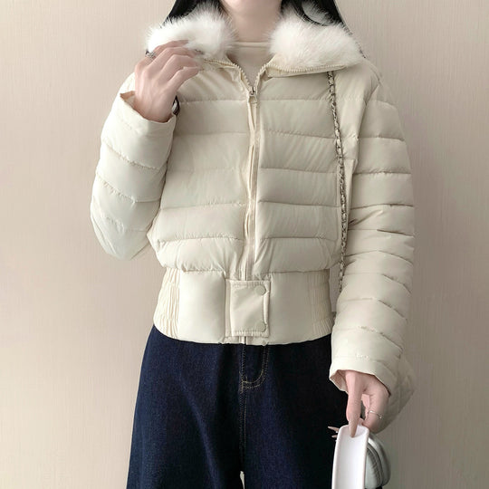 Damen nan kurze wattierte Taillenjacke mit abnehmbarem Kunstfellkragen und verstärktem Saum Shop Nory