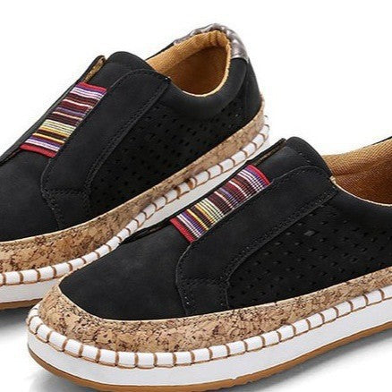 Damen Komfort-Slip-On-Sneaker aus Veloursleder mit elastischem Mehrstreifen-Dehnband und geflochtenem Espadrille-Detail Shop Nory