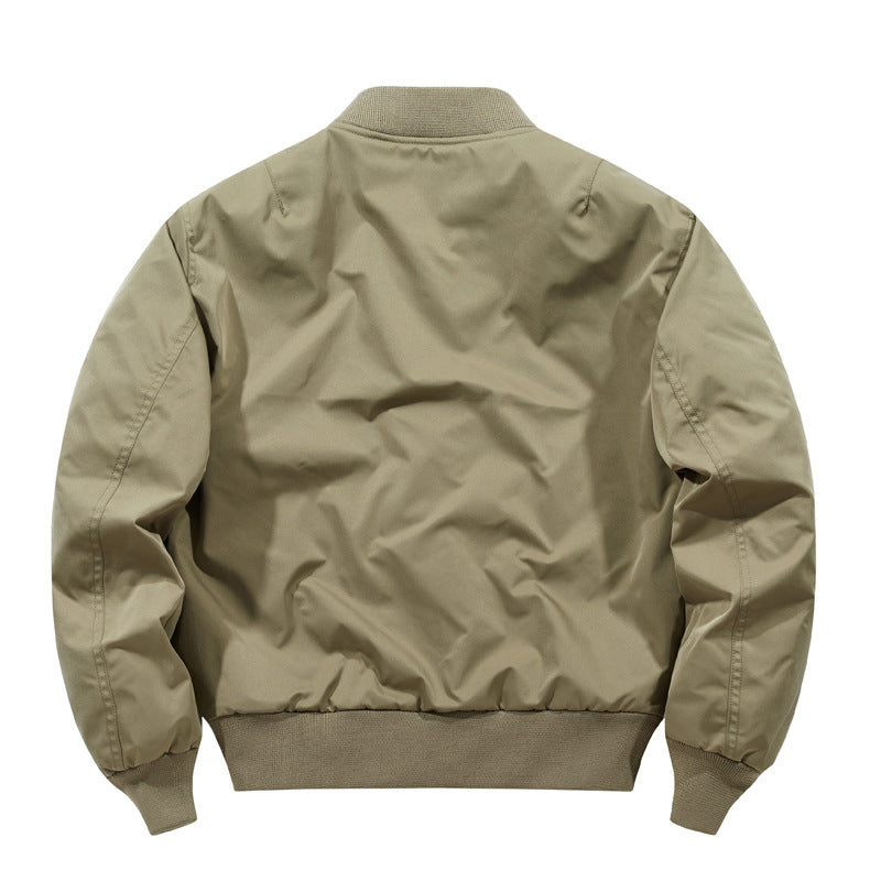 Herren Oversized Nylon‑Bomberjacke mit markanten Klappentaschen und Rippbündchen Shop Nory