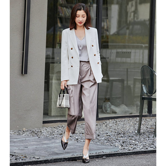 Damen Doppelreihiger taillierter Wollblazer mit Struktur und verstärkten Schultern Shop Nory