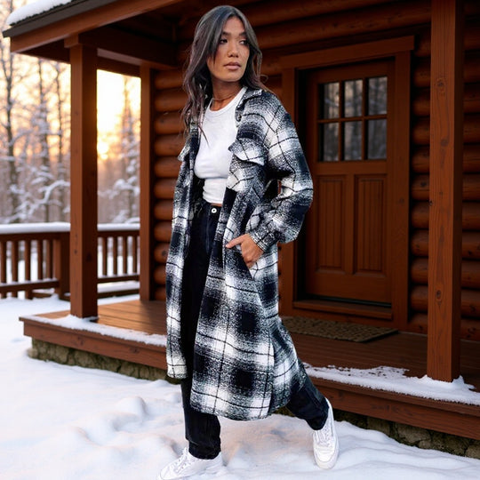 Damen Longline-Karo-Überhemd mit Oversize-Schnitt und aufgesetzten Pattentaschen Shop Nory