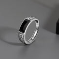 Herrenring mit kunstvollem Design und schwarzem Onyx Shop Nory