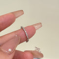 Damen Zarter Zirkonia Ring mit funkelnden Akzenten Shop Nory