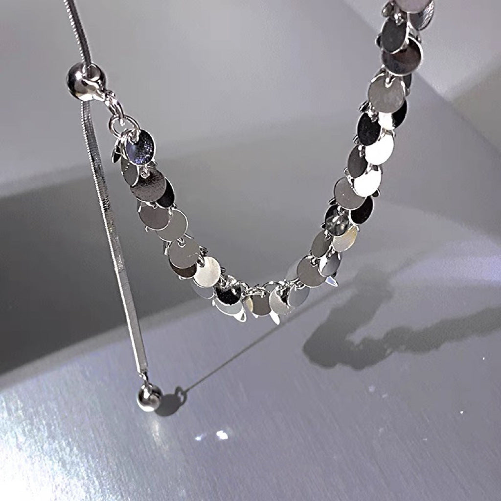 Damen elegante Halskette mit funkelnden Plättchen Shop Nory