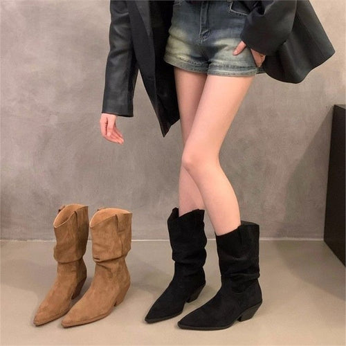 Damen Slouchy Western‑Stiefeletten mit spitzer Zehenform und sculpted Blockabsatz Shop Nory