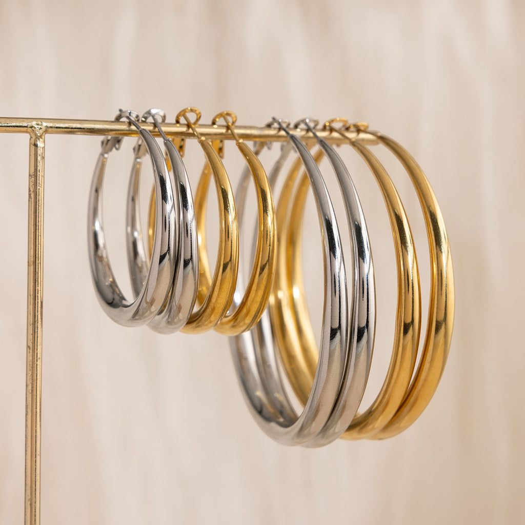 Damen Creolen Ohrringe mit modernem, hypoallergenem Design aus Edelstahl Shop Nory