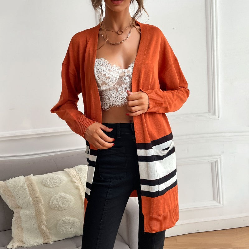 Damen Midilanger offener Feinstrick-Cardigan mit Colorblock-Streifen und aufgesetzten Taschen Shop Nory