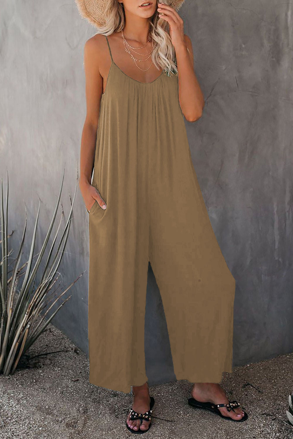 Damen Lässiger Sommer-Jumpsuit mit tiefem Ausschnitt und praktischen Taschen