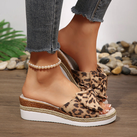 Damen Komfortable Wedge-Pantoletten mit modernen Schleifen und Jute-Detail